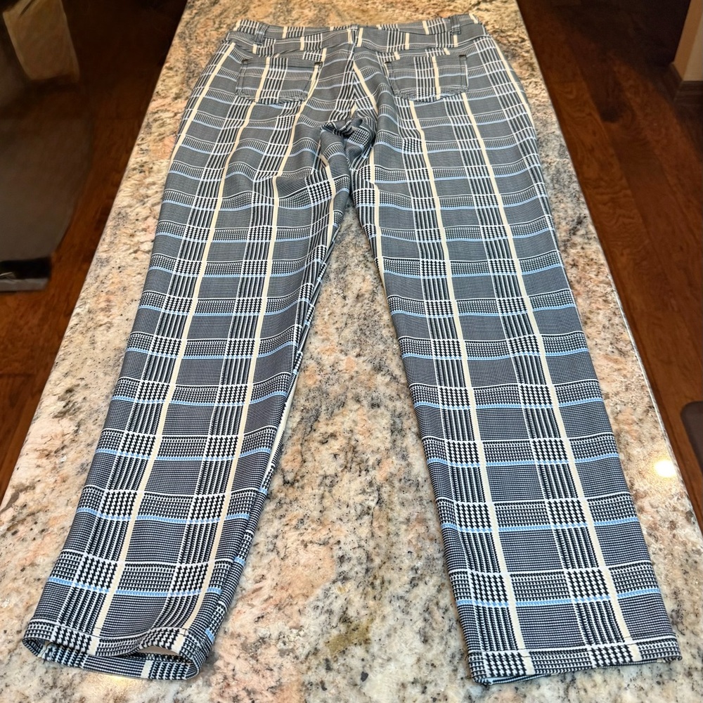 Indero TartanFlare Scuba Plaid Plaid High-Waisted Pants. Size Large to XL